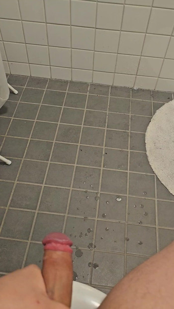cummin all over the floor
