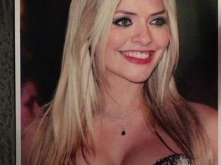 Holly willoughby被奶油般的精液和射液浸透