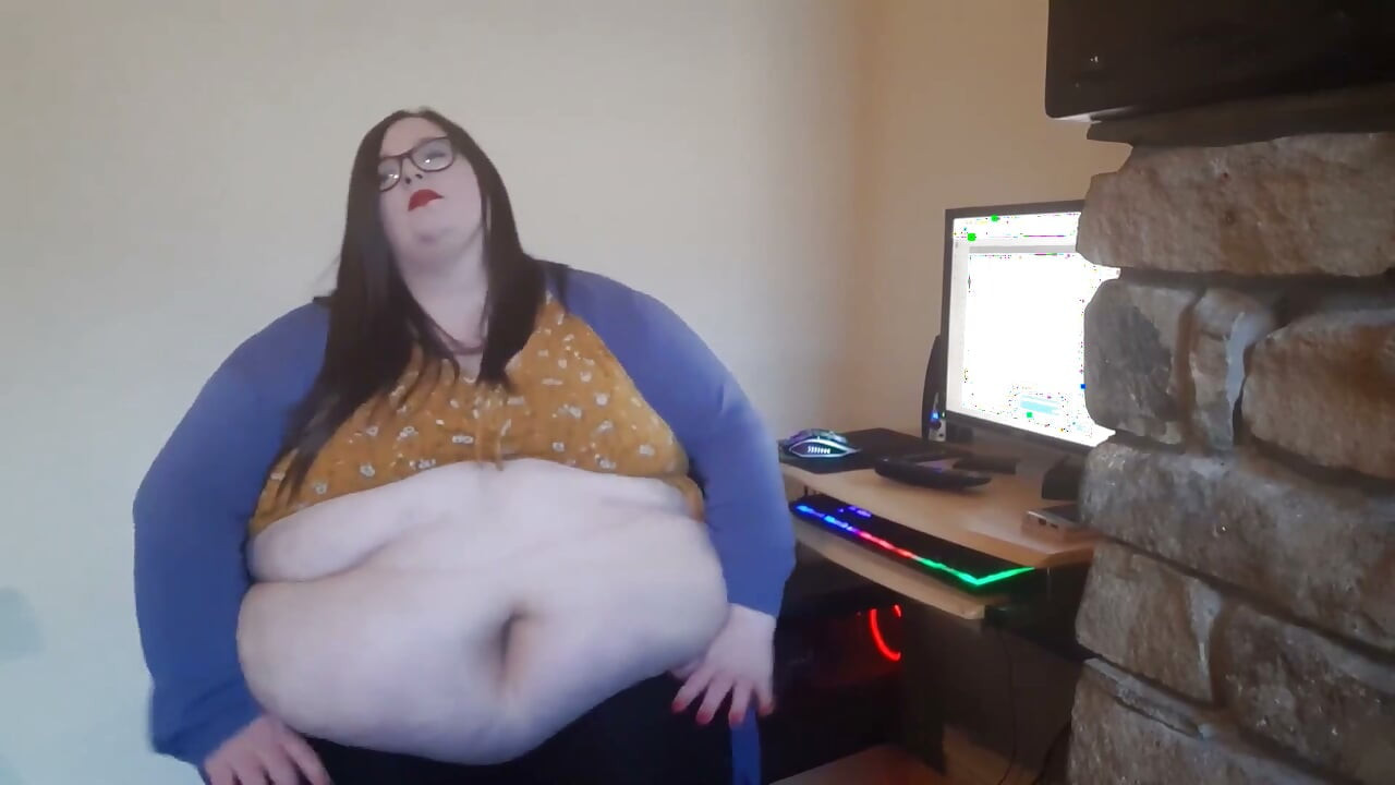 SSBBW secretary humiliated at work by boss - fantasy