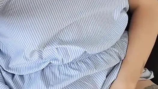 Fingering memekku sendirian