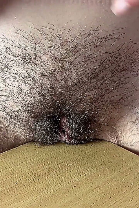 Saya Tidak Bisa Berhenti Melakukan Ini!! Perawan Berbulu Menggosok.masturbasi Wanita