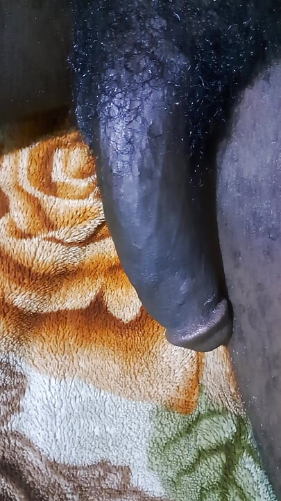 İri güzel zenci uzun yarak. Güçlü siyah uzun penis sikişi
