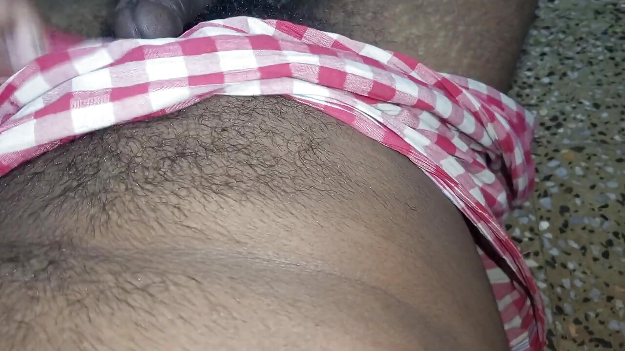 Indian Desi Big Pussy Fucking with Sucks