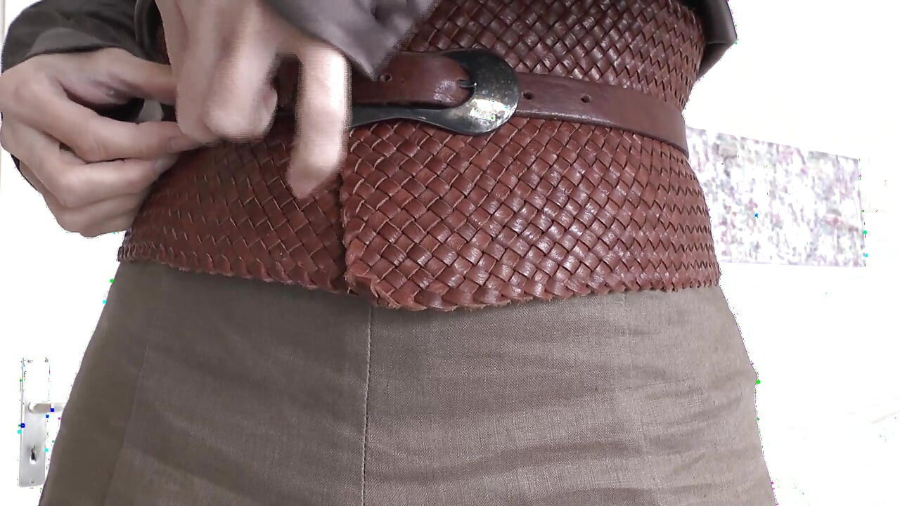 Exciting Belt Fitting with a Linen Skirt, Part 2, Lady Victoria Valente