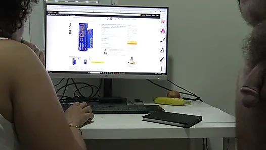 Gerçek üvey anne kendi üvey oğlu için penis büyütme ürünleri sipariş !!
