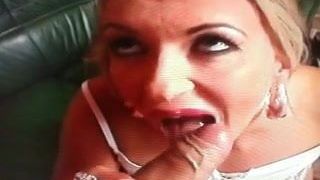 Blowjob-MILF mit Sperma-Zungenspiel