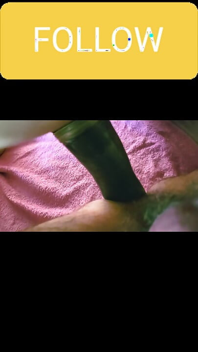 Rucham mojego partnera w dupe.