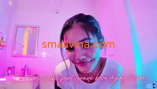 Nude Seductive Thai Doing Strip Dancing In Shower After School