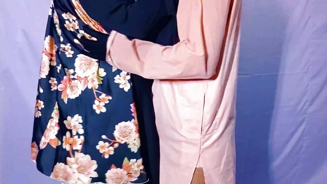 My sexy Bhabhi is ready for fucking with me feat - Bengali sexy housewife sex xxx