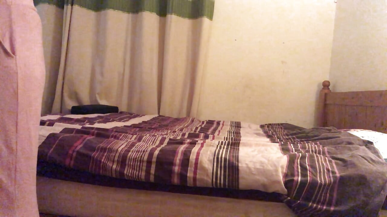 she hid the iPhone filming me