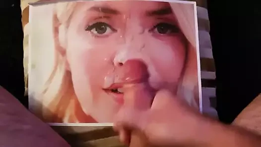 Holly Willoughby boşalıyor 66
