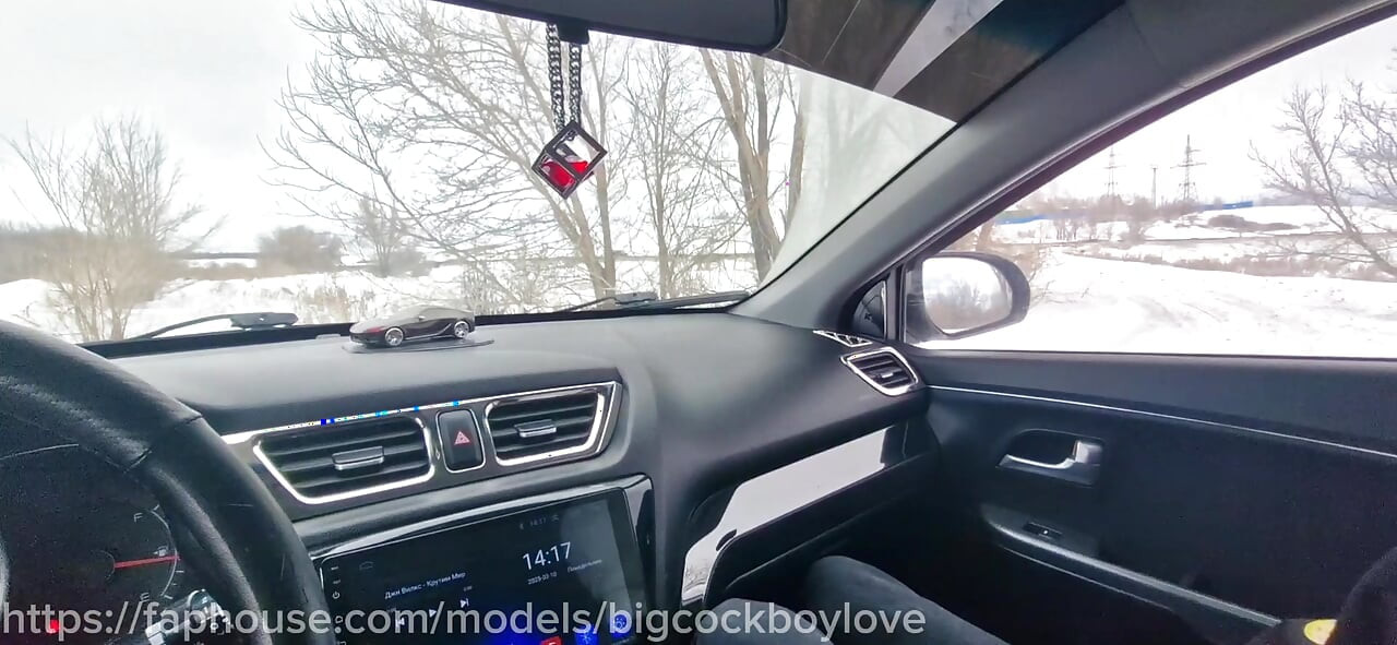 Студентський хлопець далекобійник жорстко відтраханий на очах у всіх