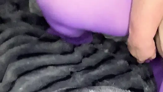 Lass uns zusammen kommen, lila schenkelstrümpfe