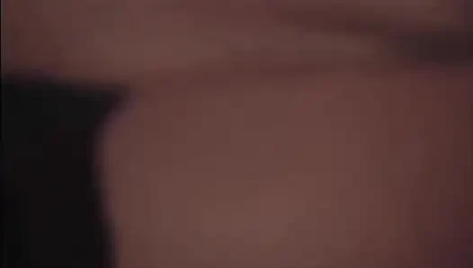 BBW böse mädchen: BBW schluckt ein glas sperma