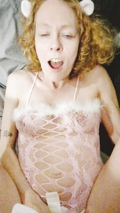 Bakış açısı Hamile Tavşan Iç Çamaşırı Sikiliyor Ve Dölleniyor