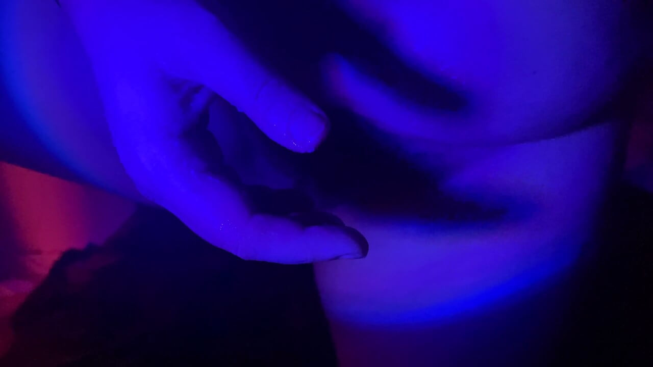 Octopus toy in my hairy pussy