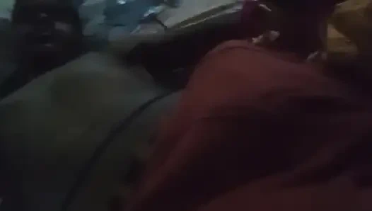 Aaj morning time mein land khada ho gaya building mein desi aunty ki sexy chudai