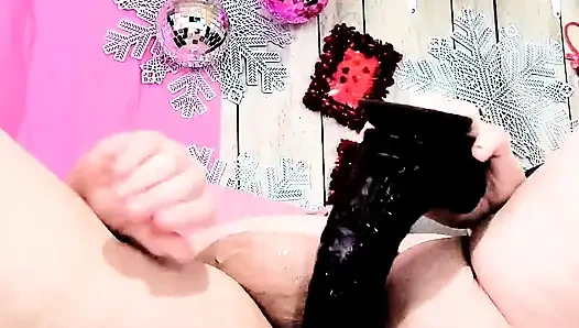 Nannys Fanny Dripping Cum Peter Gave Her Some