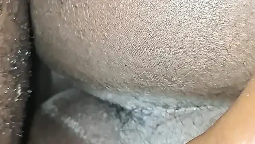 Aku mengkhianati pria yang sangat mencintaiku, tapi aku disetubuhi sampai aku mencintainya.