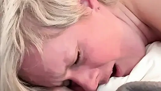 Horny MILF Can't Resist A Good Fucking
