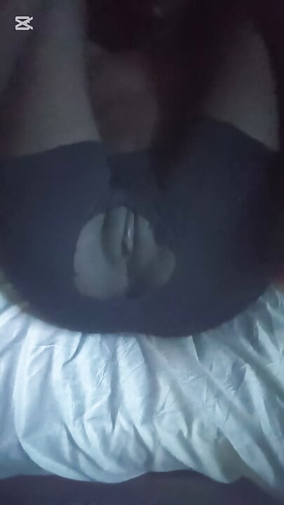 Solo pillow humping