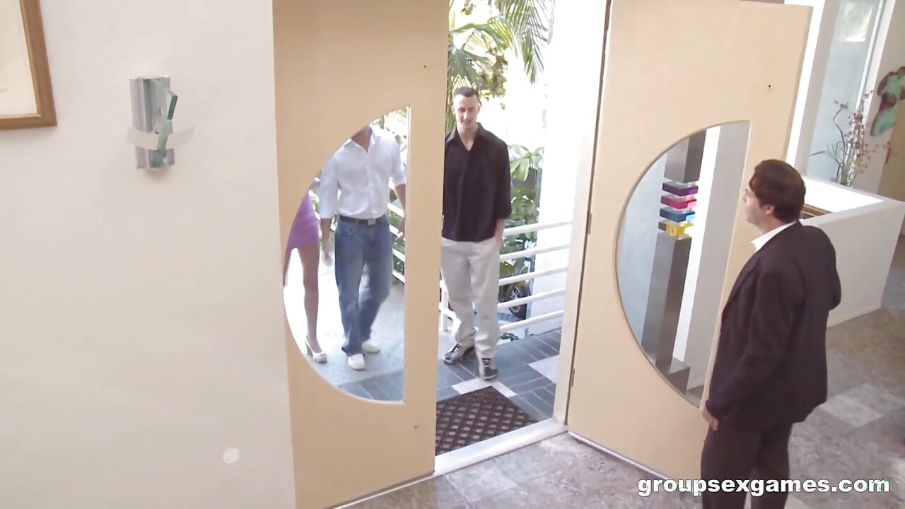Blindfolded Sex - Groupsexgames