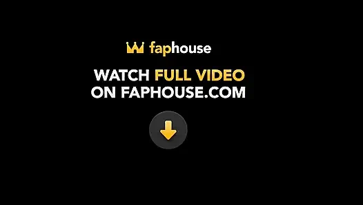 Kamu, idiot, berpikir kamu aman di internet hanya dengan melihat klip strap-on