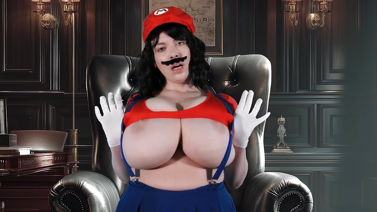 Mari-Hoes Lovely Lilith Cosplay