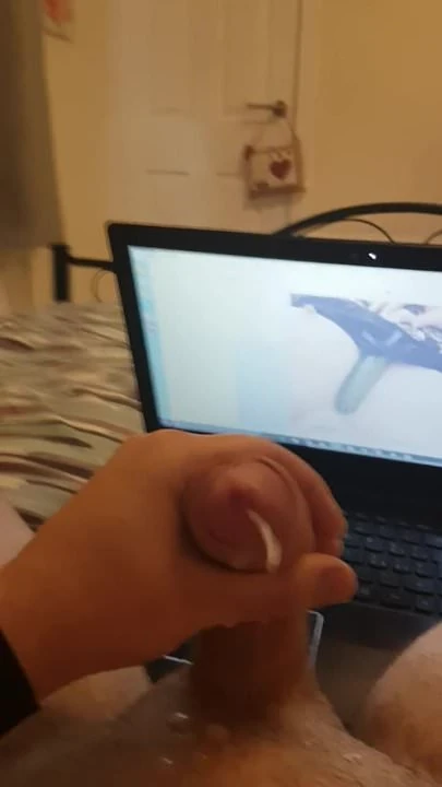 Cum on cam