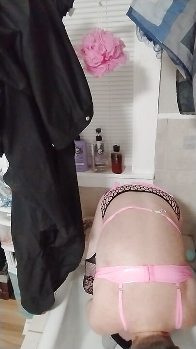 ตุ๊ดสาวร่านเย็ดรูตูดขี่ดิลโด้อ้าปากค้างในสวิงกิ้งผัวชอบให้เมียมีชู้ในชุดชั้นใน