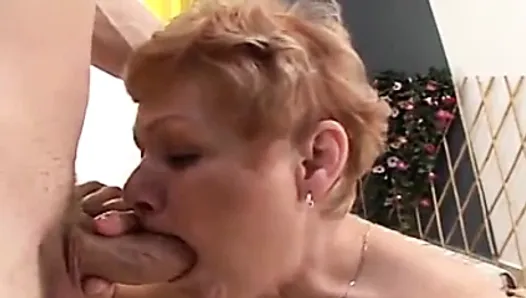 GRANNY GETS HER OLD TIGHT CUNT FUCKED