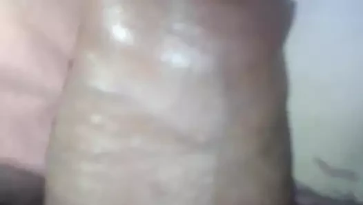 Çok büyük penisli genç Kolombiyalı porno