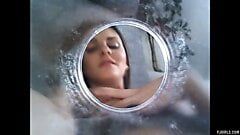 Kira - selfie perversă (videoclip cu cameră cu endoscop cu pizdă)