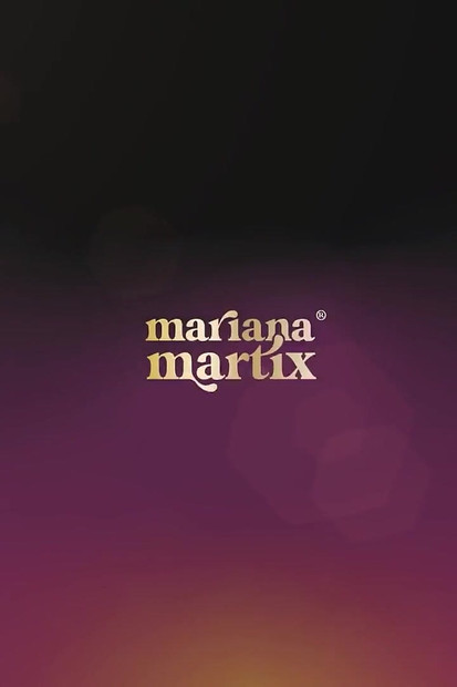 Người Colombia bị đụ bởi một anh chàng da đen khổng lồ mà cô ấy gặp ở Barcelona - Mariana Martix và Jess Reyes