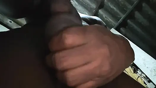 Taşaklarımla oynamak en sevdiğim spor