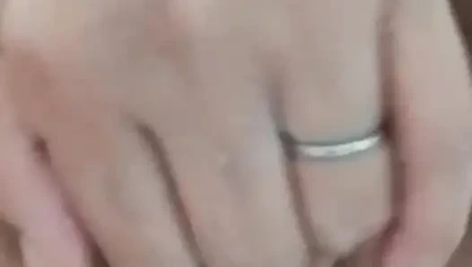 İşte yine azgın sevgilin her gün sikişmek istiyor