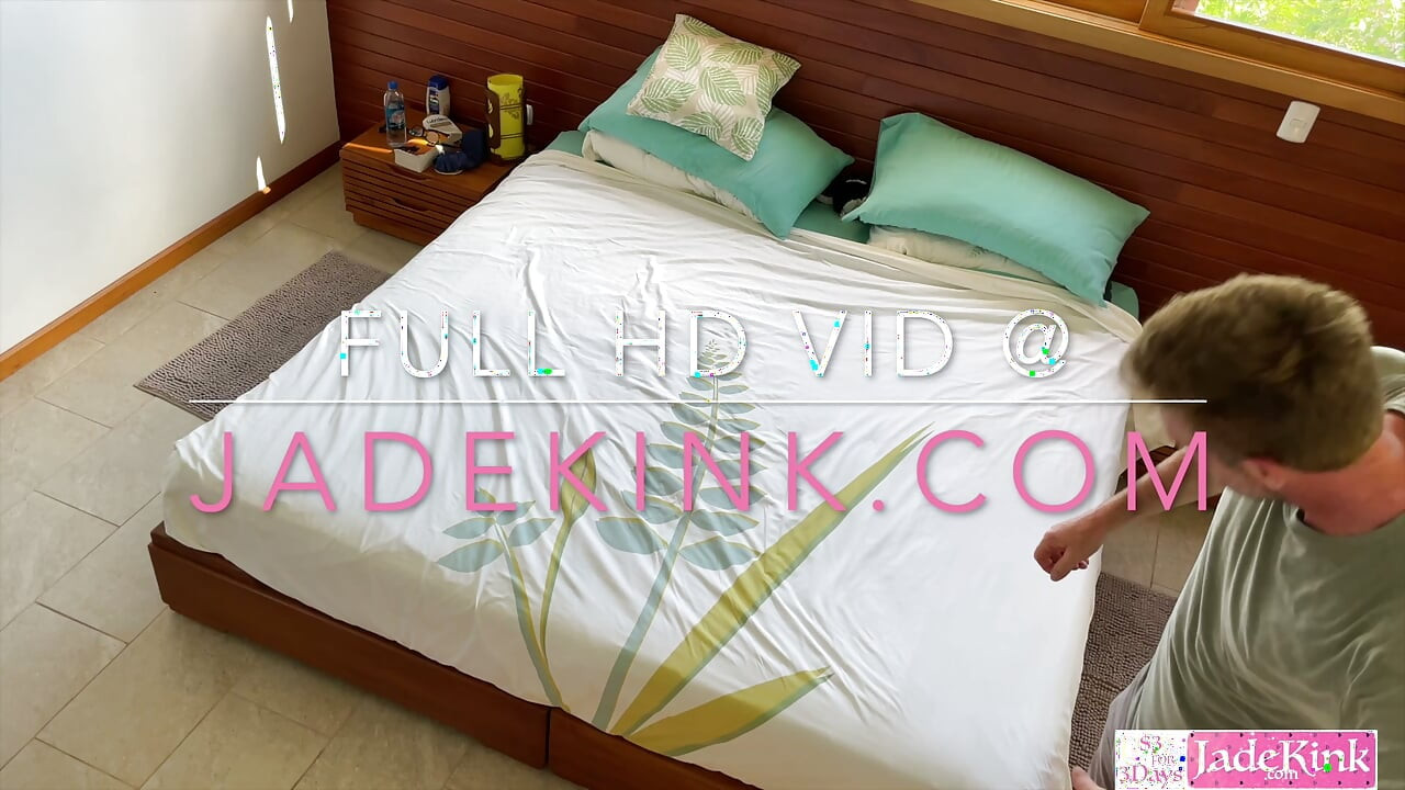The hacked camera catches a horny real couple fucking on a hotel bed