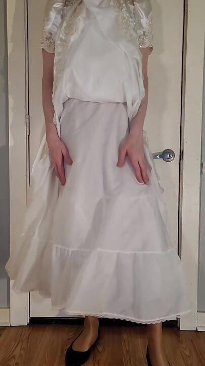 Robe de mariée vintage liquide en satin