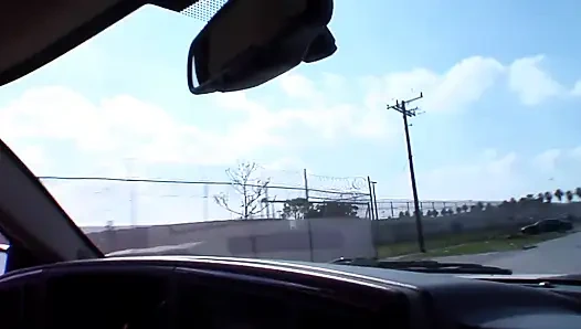 Чернокожей тинке с большой задницей глубоко трахают ее киску