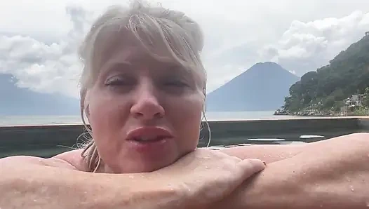 Hari Ini Indah, Kolam Renang, Cuaca