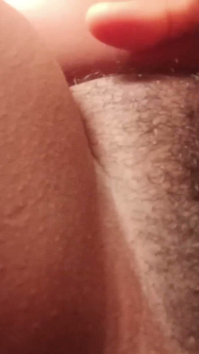 Wet honny pussy | Clip 2