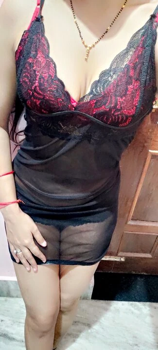 Devar ronit ke sath video call par bhabhi