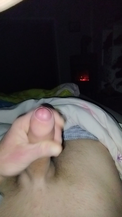 Η γυναίκα μου δουλεύει και θα σου δείξω τι της λείπει.
Άκοπο 19.3cm