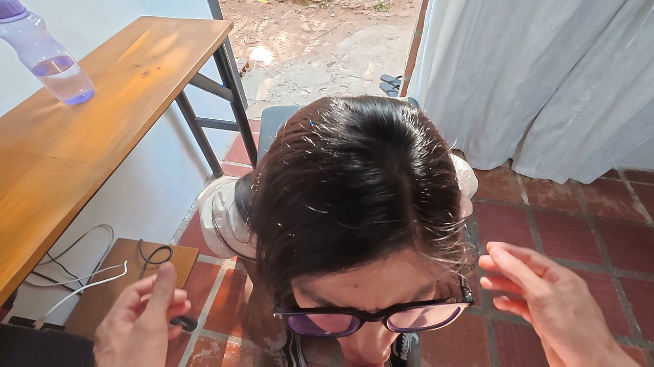 FIRST PART FUCKING IN THE ASS .. At my ex-boyfriend's house we can't make a laugh he leaves my ass full of milk how delicious