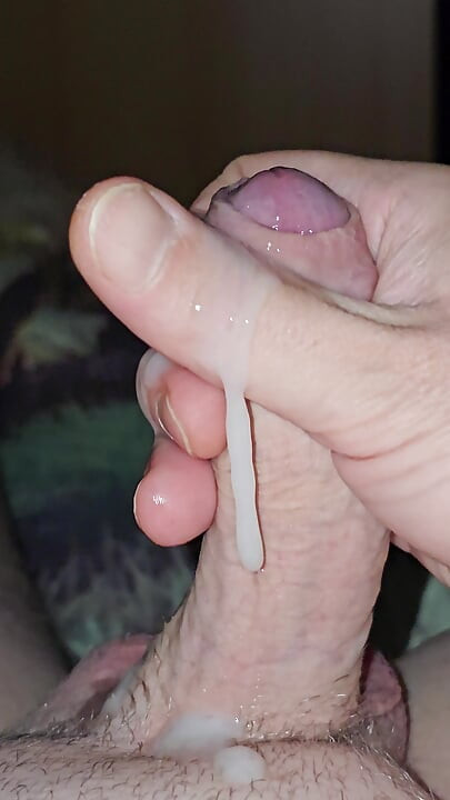 Squirting auf dem 🤭 bett