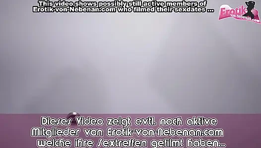 Alman zayıf öğrenci amatör bakış açısı pornosunda evde özel olarak sevişiyor