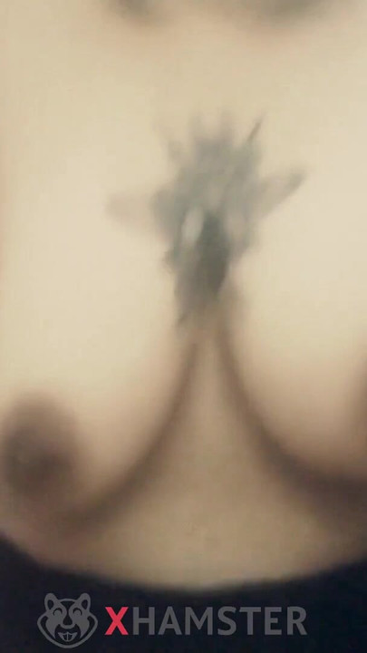 Συναρπαστική στιγμή από το "Thick Ass MILF hardcore fuck with big cock"