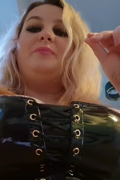 Giantess Fetish, Large Bust, Stomping Feet and Smoothering Ass