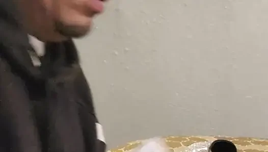 Güzel sahibe yessi