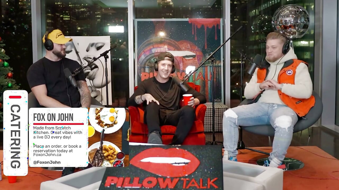Tiktok MogulUl Aaron Vankampen devine ciudat în conacuri!